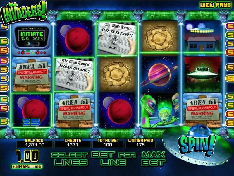 Play Invaders Slot Introduction Screen